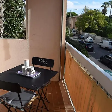 Des Iles D'or Avec Piscine - Port D'hyeres Apartment Hyères